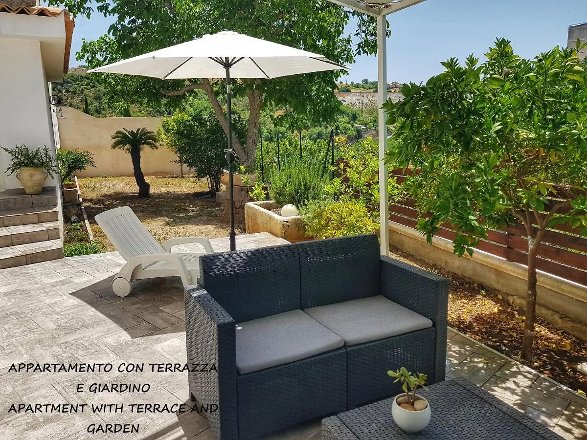 Il Giardino Sulla Valle Ragusa